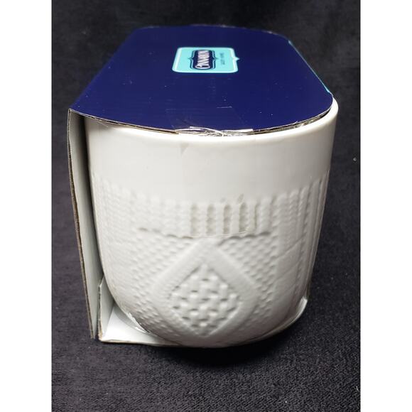 Cinnabon Cinnamon Roll 2 Ceramic Mug Set = Cake Cinnamon Latte & Frosting Mix - Picture 6 of 9